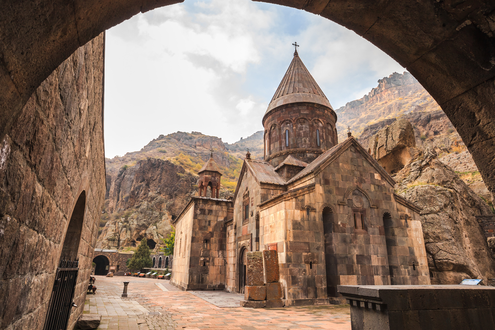 Страна советов: местный житель, турист и экспат из Петербурга рассказывают про Армению