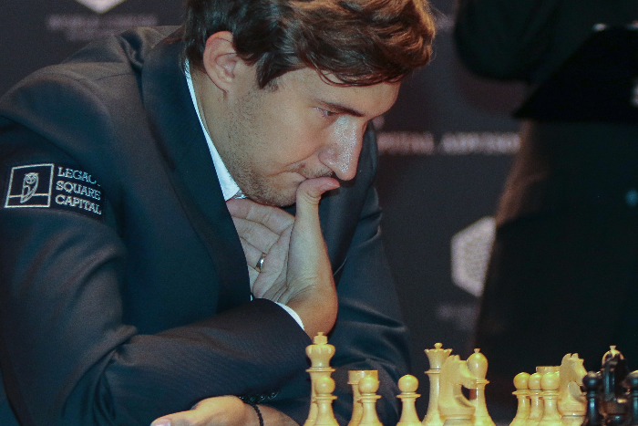 Россиянин Сергей Карякин проиграл в решающей партии за звание чемпиона мира по шахматам