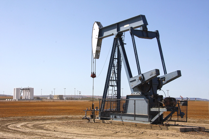 Связанная с Пригожиным компания освобождает нефтяные месторождения в Сирии в обмен на доход от добычи, пишет &#171;Фонтанка&#187;