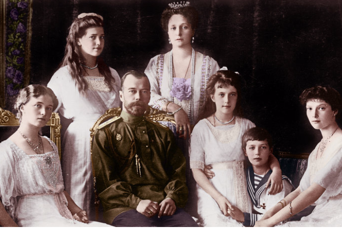 Суд отказался принять иск вдовы племянника Николая II к студии Учителя