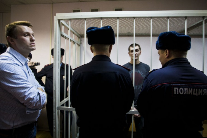 Верховный суд отказался отменять приговор братьям Навальным по делу «Ив Роше»