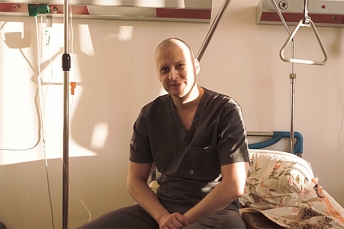 Вышла третья серия видеоблога заболевшего раком онколога Андрея Павленко