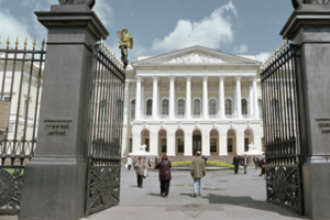 Суд отказался приостановить реконструкцию в Русском музее. Градозащитники опасаются, что из-за этого пострадают экспонаты