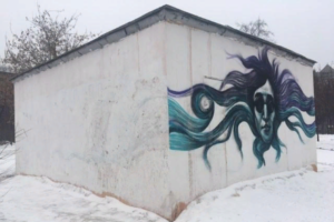 На граффити с портретом Летова в Некрасовском саду закрасили цитаты из песен. Теперь авторы призывают петербуржцев писать там новые цитаты