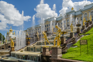 Когда в Петергофе откроются фонтаны? Рассказывает директор музея-заповедника