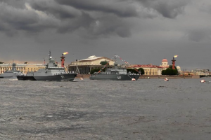 Главный военно-морской парад в Петербурге пройдет без зрителей