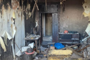 Автор блога о старом фонде Максим Косьмин показал, как после пожара выглядят квартиры в доме Чубакова