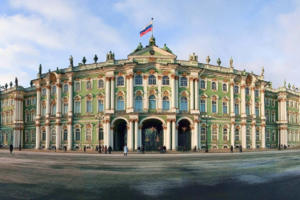 «Исторически Петербург — город пастельных тонов». Как планируют изменить цвет фасадов Зимнего дворца
