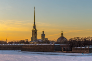 Введение QR-кодов в общепите Петербурга перенесли на 2 января. Главное об изменениях