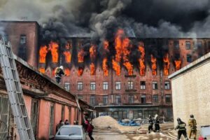 Суд приостановил работу складов «Невской мануфактуры», где весной был крупный пожар