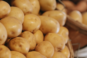 Российские производители картофеля прогнозируют его дефицит в 2022 году. Что об этом известно?