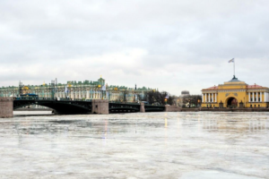 Петербуржцев предупредили о технической разводке мостов до 10 декабря. Публикуем расписание