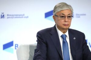 Президент Казахстана отдал армии приказ стрелять на поражение