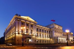 Петербургские депутаты предложили поправки в закон о СМИ-иноагентах. Что они хотят изменить?