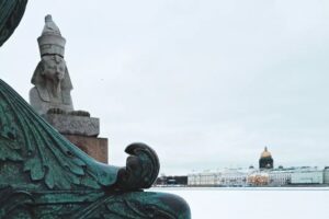 Синоптик: в выходные в Петербурге еще немного похолодает, а новая неделя начнется с морозов
