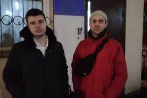 По делу о пытках электрошоком задержали четырех петербургских полицейских. Что об этом нужно знать?