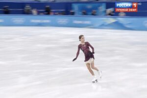 Фигуристки из России выиграли золото и серебро на Олимпиаде. Валиева дважды упала и осталась без медали