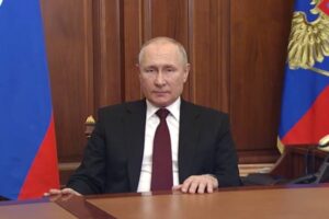 Часовая речь Путина о признании ЛНР и ДНР. Версия в тексте