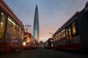 По центру Петербурга пустят новые трамваи в стиле ретро за 13 млрд рублей