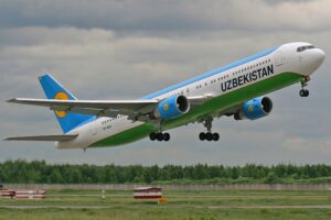 Uzbekistan Airways временно увеличит количество рейсов из Петербурга и Москвы