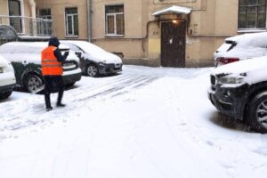 В Петербург пришел сильный снегопад из-за циклона «Илона»