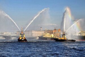 Первомайское шествие в Петербурге отменили из-за ковида, но массовые праздники всё равно пройдут. Какие?