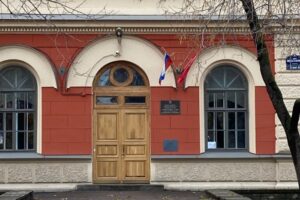 Старшеклассников петербургской гимназии вызвали на допрос в СК из-за «ложного сообщения о терроризме»