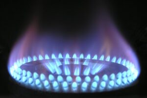 Петербуржцев предупредили о повышении тарифа на газ в июле на 3,3 %