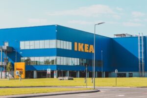 «Уже есть запросы от бизнеса». Власти заявили, что готовы найти покупателя на завод IKEA под Петербургом