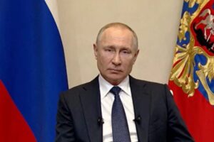 Путин и Шойгу могут обратиться к россиянам сегодня вечером, узнали журналисты
