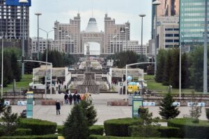 СМИ сообщили о том, что для въезда в Казахстан нужен загранпаспорт. Разбираем, что происходит на границах на самом деле