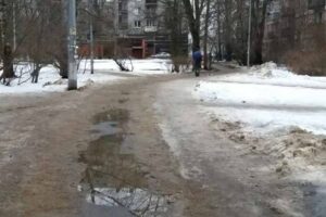 В Петербурге выпадет рекордное для 19 января количество осадков. На дорогах лужи и гололедица