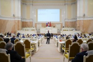 В Заксобрании заявили о 30 муниципальных депутатах, покинувших Россию. Их хотят лишить полномочий