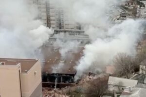 В Ростове-на-Дону загорелось здание ФСБ, один человек погиб. Что об этом известно?
