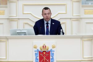 Новым вице-спикером Заксобрания в Петербурге стал глава фракции ЛДПР Павел Иткин