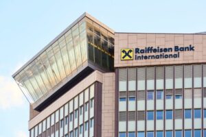 Группа Raiffeisen закрыла корреспондентские счета российских банков. Что это значит