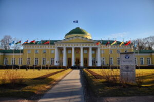 В Таврическом дворце проведут банкет для участников Петербургского юридического форума. Он обошелся городским властям в 7 миллионов рублей