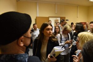 Защита Саши Скочиленко потребовала отстранить прокурора от рассмотрения дела. Суд отказал