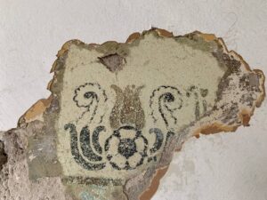 Со стен дома Портана в Выборге исчезают оригинальные росписи. В администрации утверждают, что они отваливаются сами