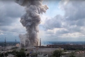 На оптико-механическом заводе в Сергиевом Посаде произошел взрыв. Пострадали больше 40 человек