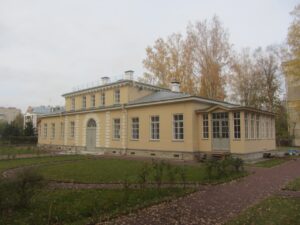 В Пушкине воссоздали исторический деревянный дом