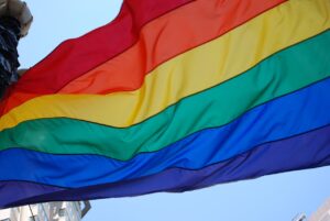 Правозащитники обратились в Верховный суд с просьбой отклонить иск о запрете «международного общественного движения ЛГБТ»
