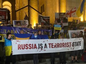 Как в Грузии протестовали из-за войны в Украине последние два года. Фотогалерея