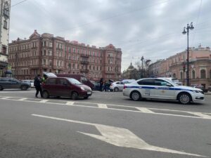В Петербурге проходит «операция “Антимигрант”». Очевидцы сообщают о рейде на площади Льва Толстого