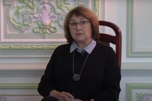 Театрального критика Марину Дмитревскую уволили из РГИСИ из-за штрафа о «дискредитации армии»